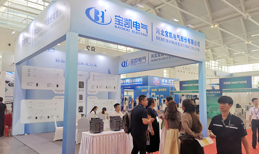 暴击行业天花板！jinnianhui今年会电气硬核技术亮相天津清洁能源展，引央视记者及能源产业巨头现场“挖宝”